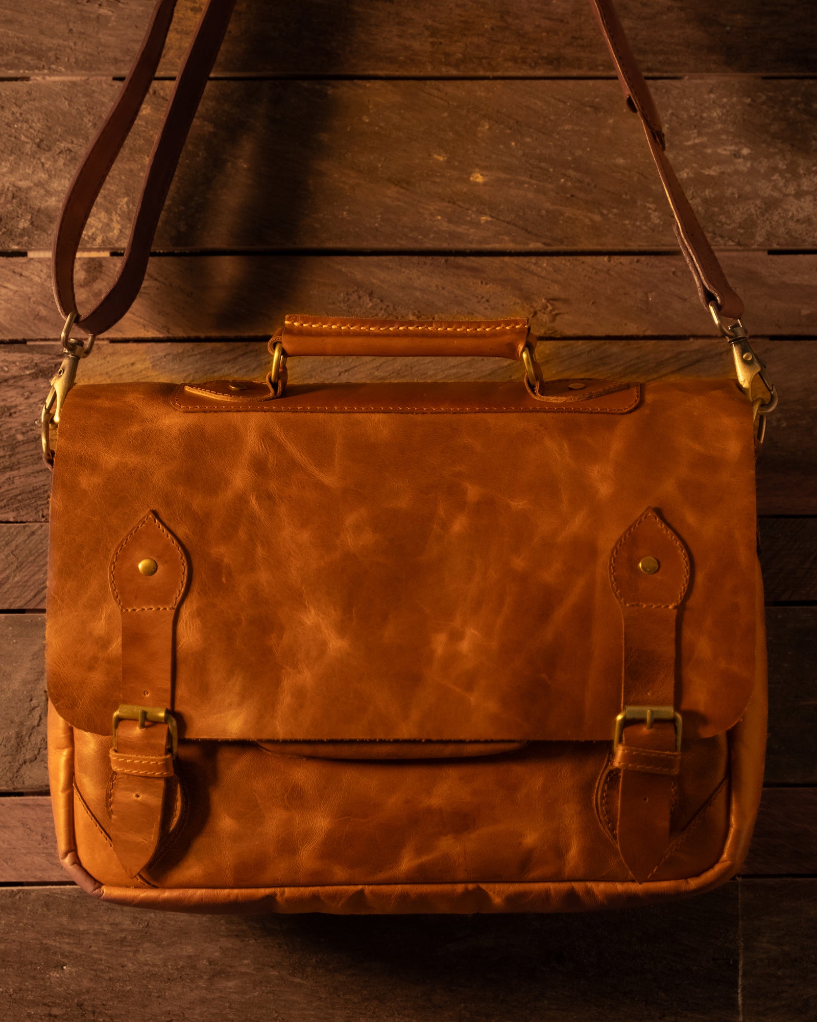 13″ MacBook Pro Snug Leather Bag