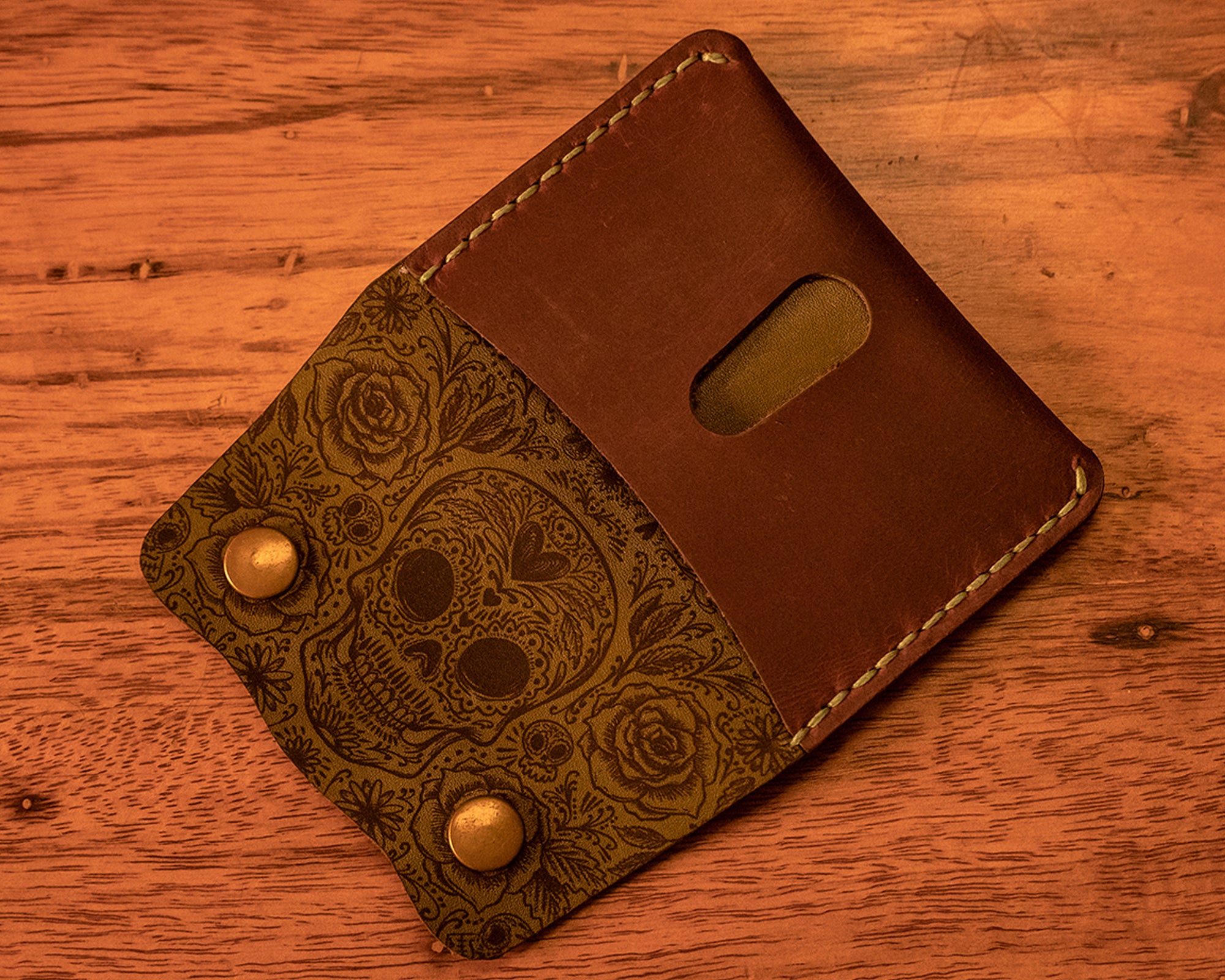 Cameo Memento Mori Mini Wallet