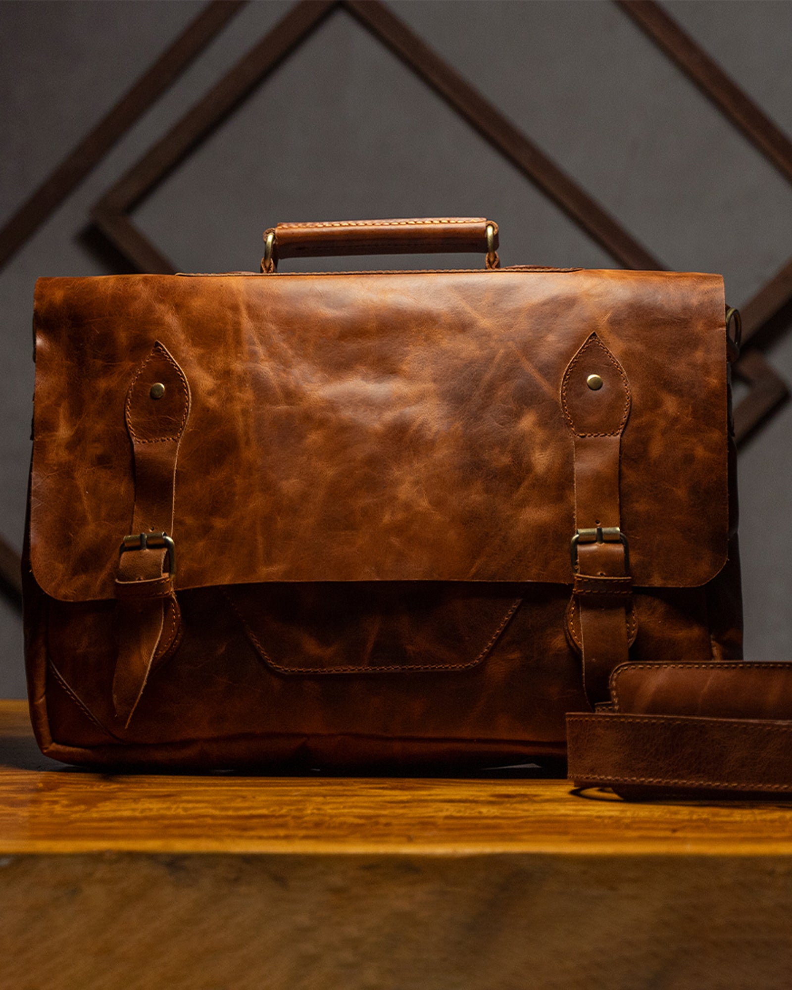 15" Agrestic Laptop Leather Bag